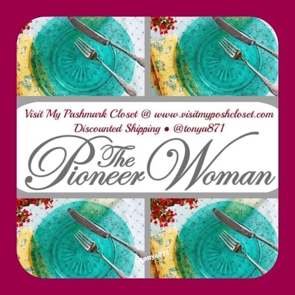 🦋 DINNER 🦋 NWT Pioneer Woman Cassie Glass Teal Blue Dinner Plates Set of 4 - Picture 1 of 1